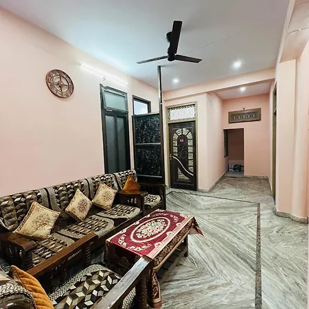 Annapurna Homestays Varanasi Exterior photo