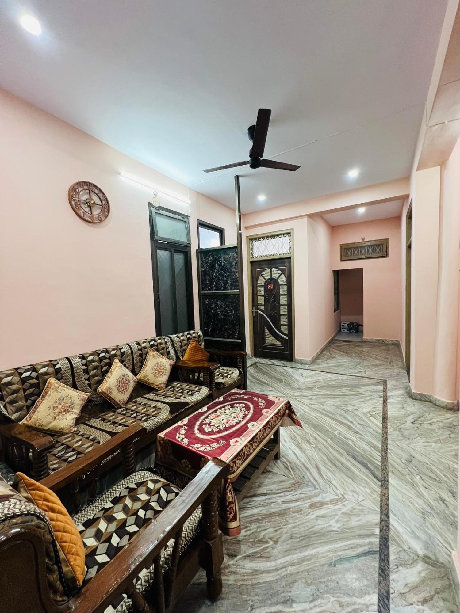 Annapurna Apartment Varanasi